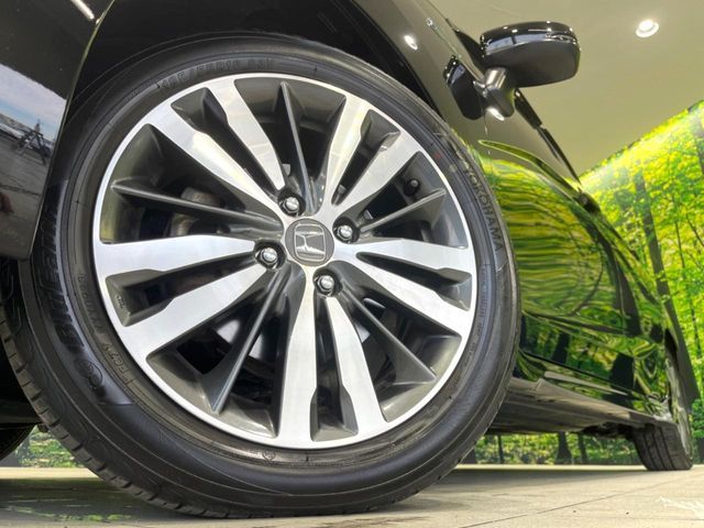 HONDA FIT HYBRID 2017