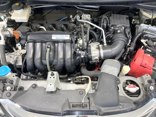 HONDA FIT HYBRID 2017