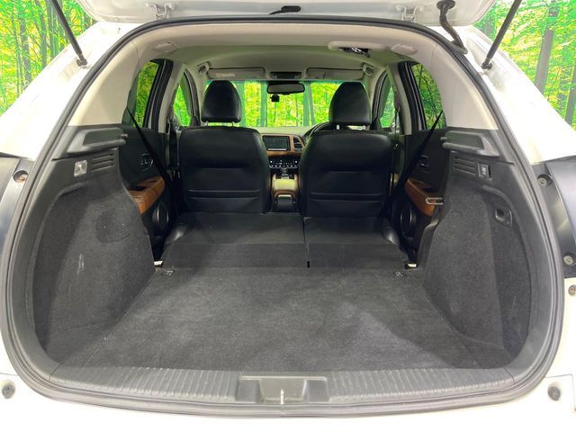 HONDA VEZEL HYBRID 2017