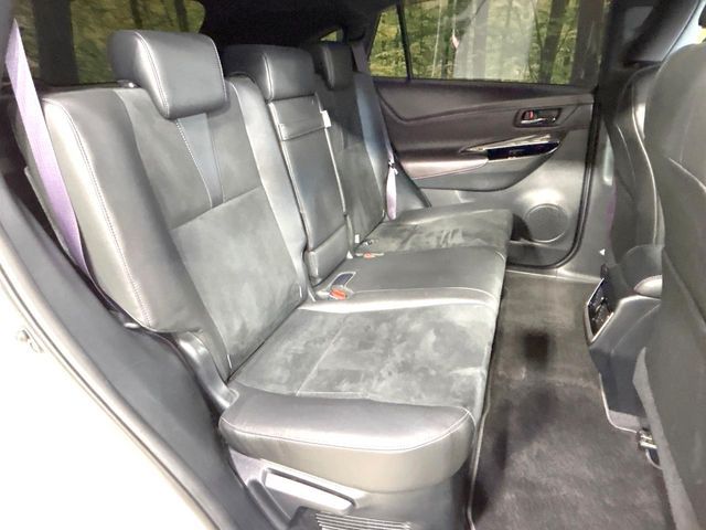 TOYOTA HARRIER HYBRID 2016