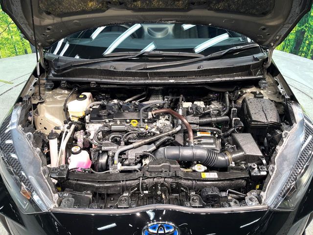 TOYOTA YARIS HYBRID 2023