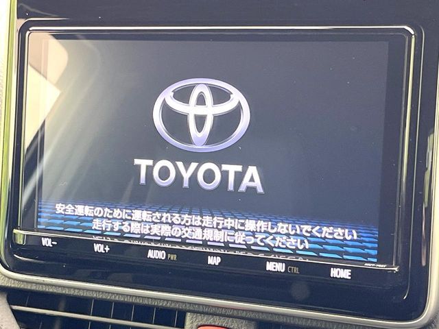 TOYOTA VOXY 2019