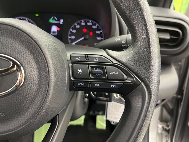 TOYOTA YARIS HYBRID 2020