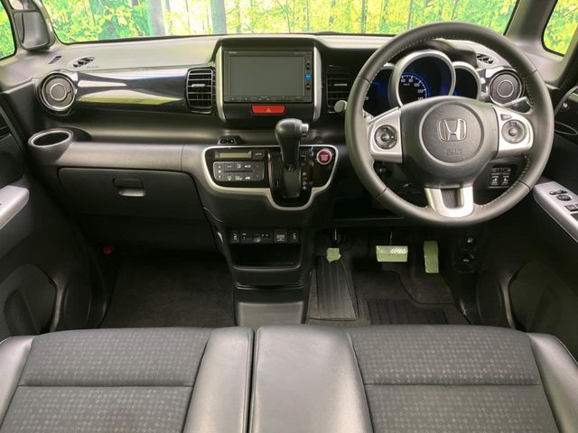 HONDA N BOX CUSTOM 2016