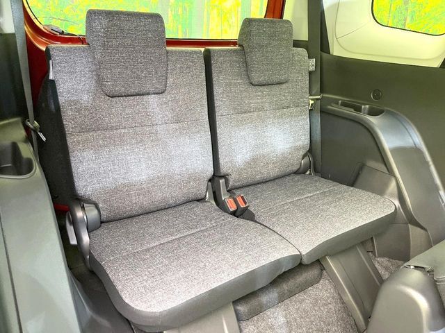 TOYOTA SIENTA HYBRID 2023