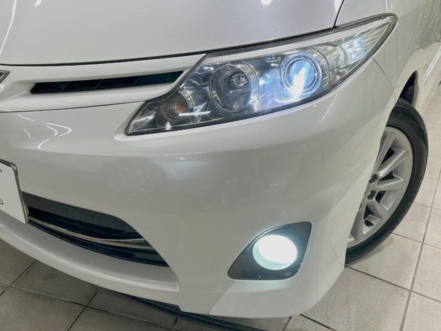 TOYOTA ESTIMA 2011