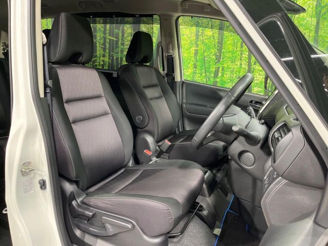 NISSAN SERENA  WG 2018