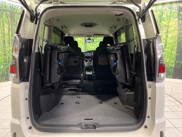 NISSAN SERENA  WG 2018