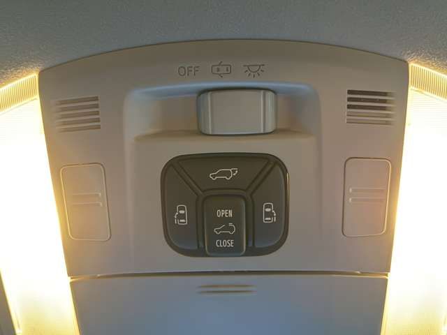 TOYOTA VELLFIRE  HYBRID 4WD 2012