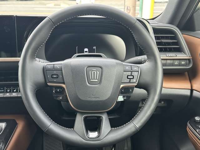 TOYOTA CROWN CROSSOVER 2024