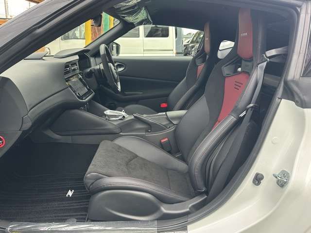 NISSAN FAIRLADY Z 2024