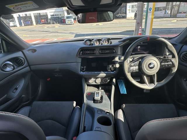 NISSAN FAIRLADY Z 2025