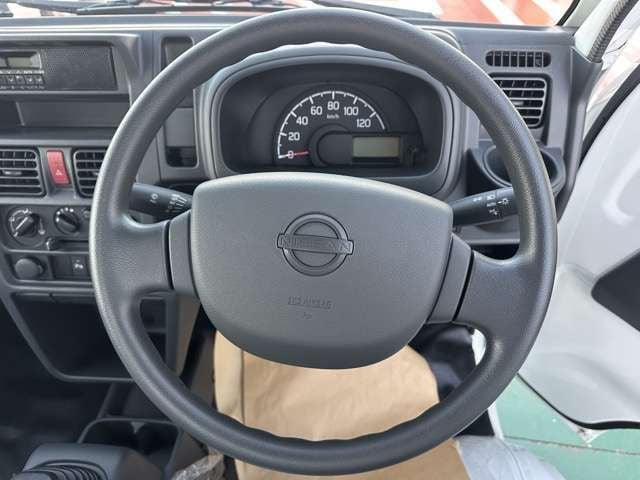 NISSAN NT100 CLIPPER 4WD 2024