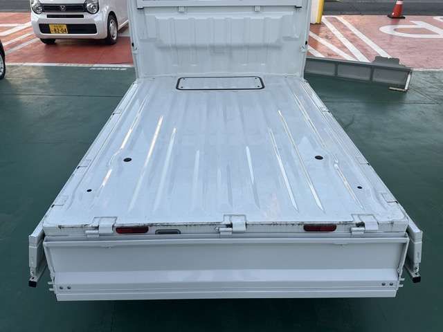 NISSAN NT100 CLIPPER 4WD 2024