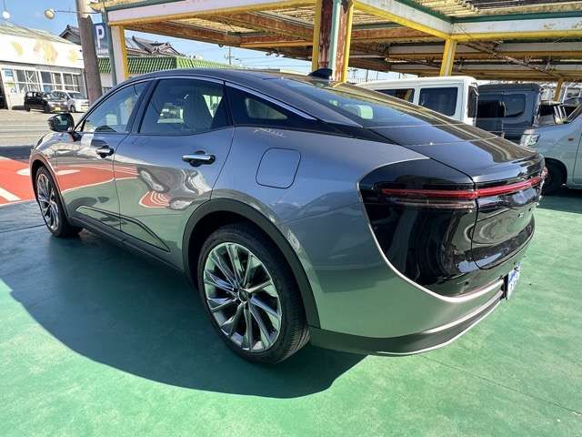 TOYOTA CROWN CROSSOVER 2023