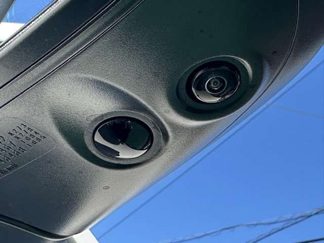 TOYOTA PRIUS 4WD 2024