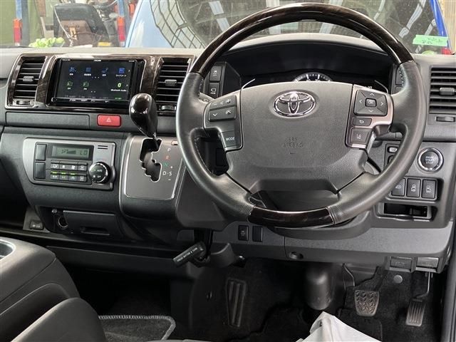 TOYOTA HIACE van 2WD 2023