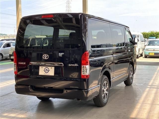 TOYOTA HIACE van 2WD 2023