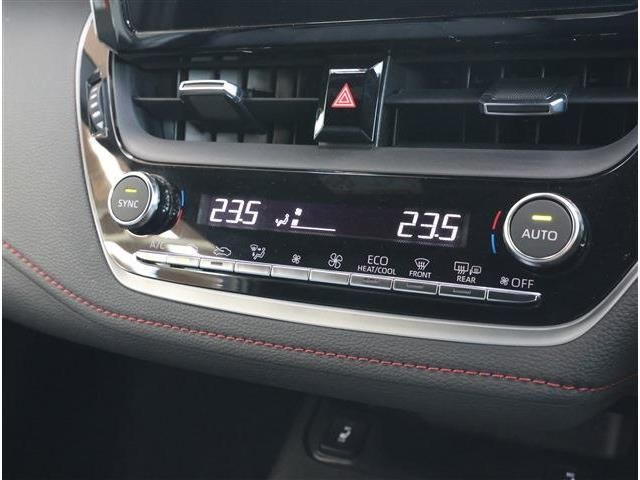 TOYOTA COROLLA SPORT HYBRID 2023