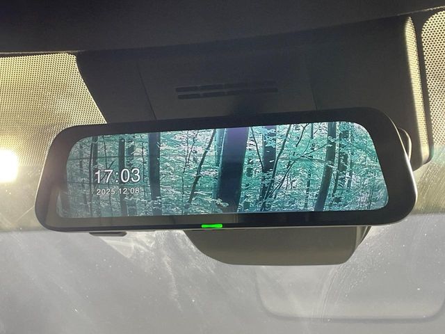 TOYOTA COROLLA CROSS HYBRID 2024