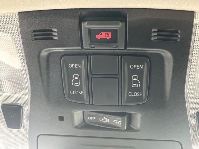 TOYOTA VELLFIRE 2019