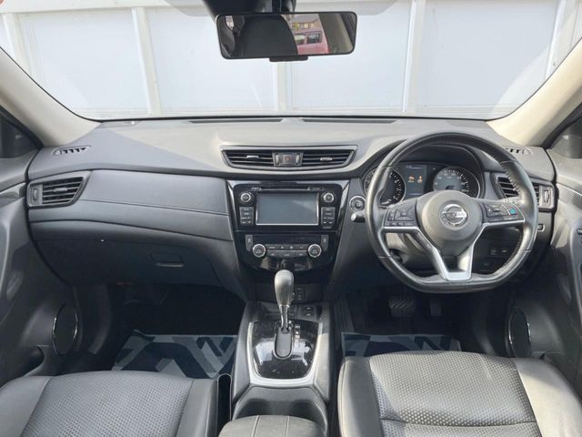 NISSAN X-TRAIL HYBRID 4WD 2018