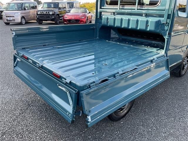 SUZUKI CARRY truck 2025