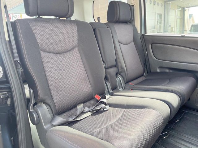 NISSAN SERENA  WG 2012