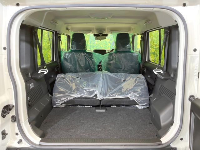 SUZUKI JIMNY NOMADE 2025