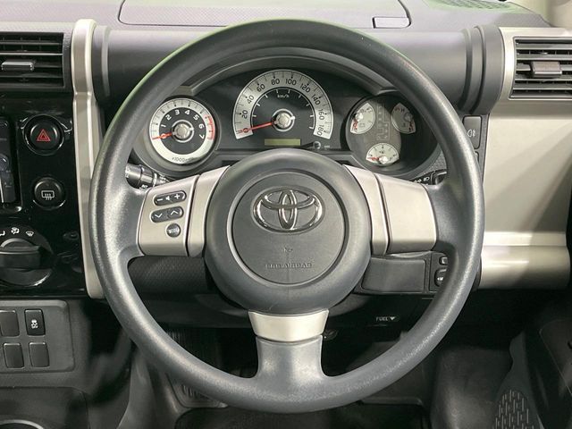 TOYOTA FJ CRUISER 4WD 2013