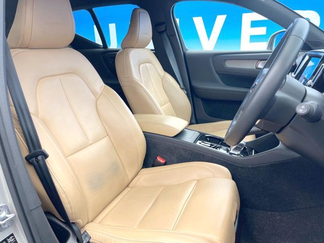 VOLVO VOLVO XC40 2019