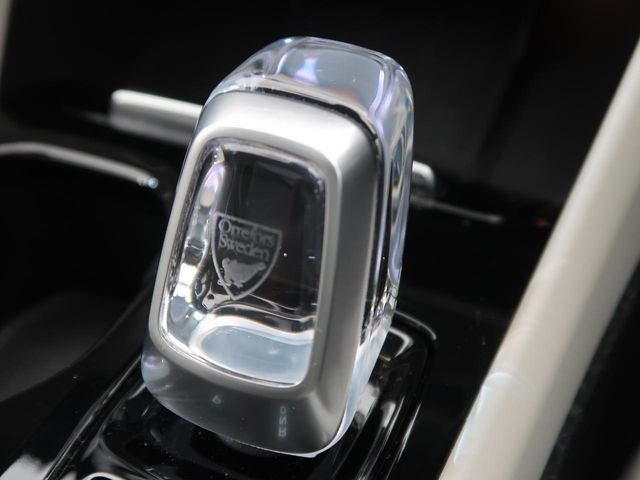 VOLVO VOLVO XC40 2020