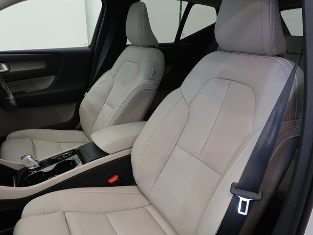 VOLVO VOLVO XC40 2020