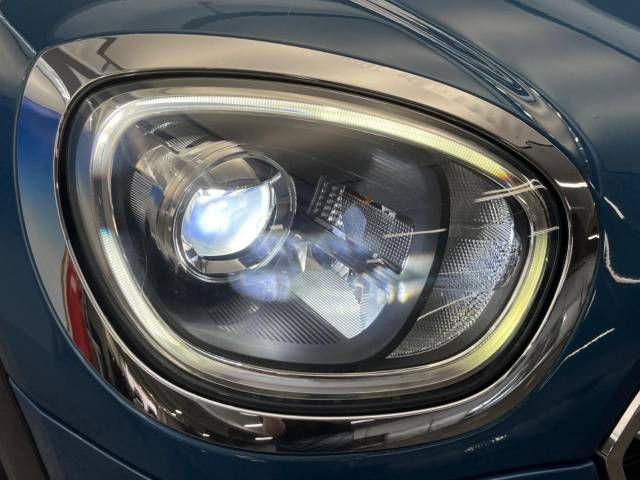 BMW BMW MINI COOPER D CROSSOVER 2017