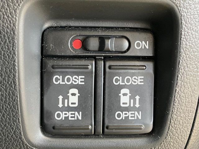 HONDA N BOX CUSTOM 2016