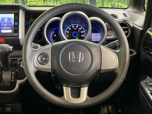 HONDA N BOX CUSTOM 2016