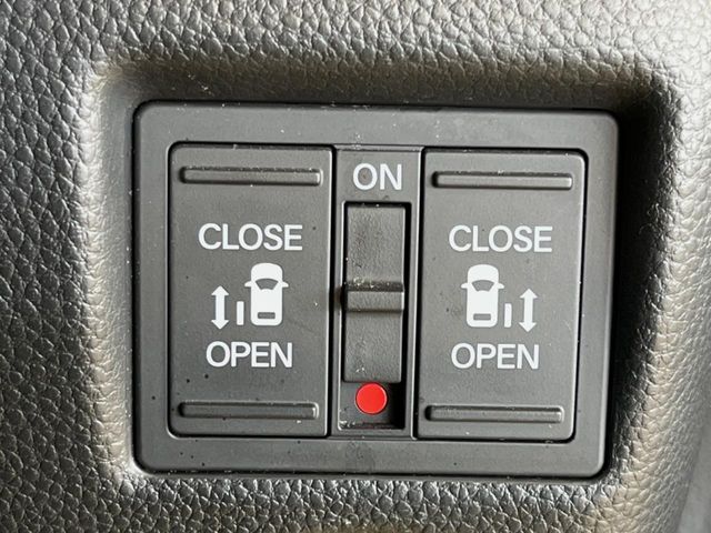 HONDA N BOX CUSTOM 2018