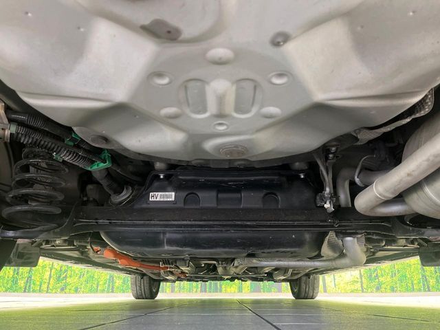 TOYOTA COROLLA FIELDER HYBRID 2017