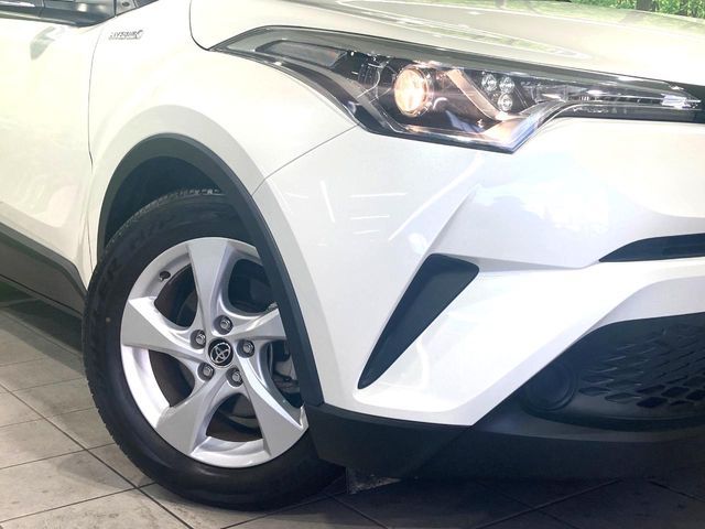 TOYOTA C-HR 2017