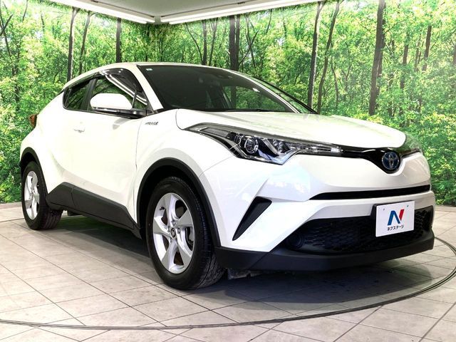 TOYOTA C-HR 2017