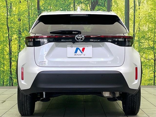 TOYOTA YARIS CROSS 2025
