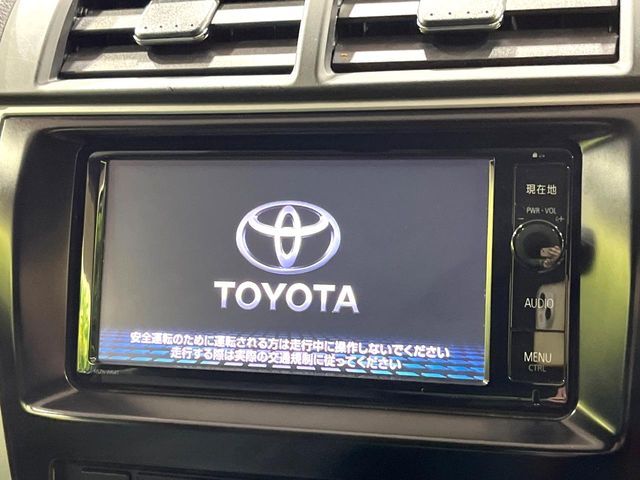 TOYOTA CAMRY HYBRID 2016