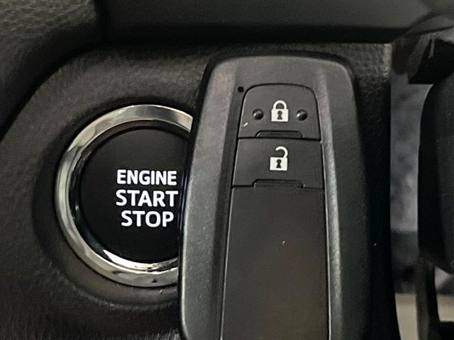 TOYOTA RAV4 4WD 2023