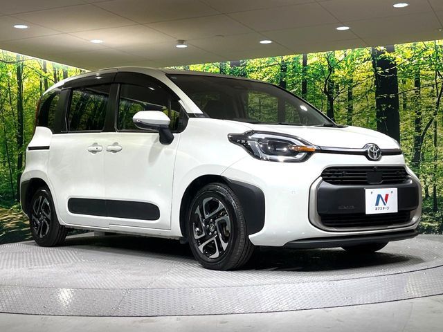 TOYOTA SIENTA 2023