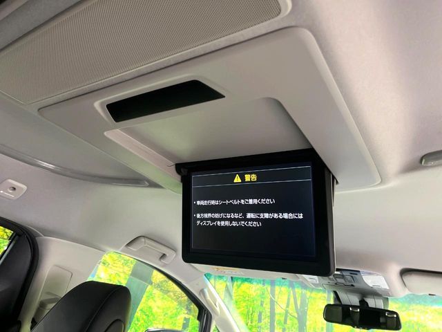 TOYOTA VELLFIRE 2019