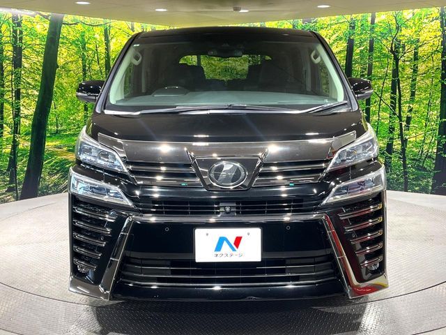 TOYOTA VELLFIRE 2019