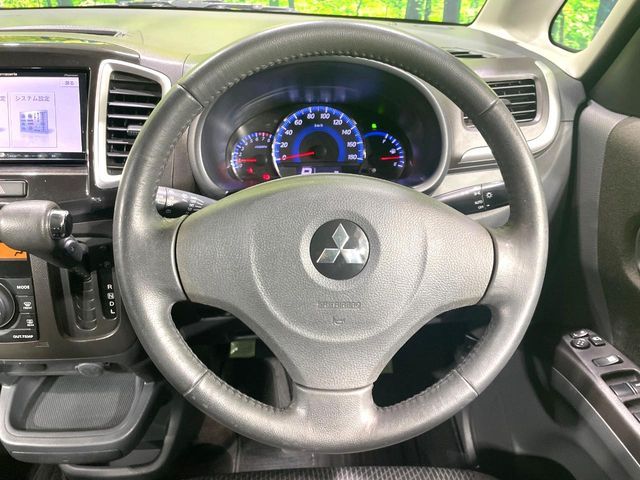 MITSUBISHI DELICA D:2 2WD 2011