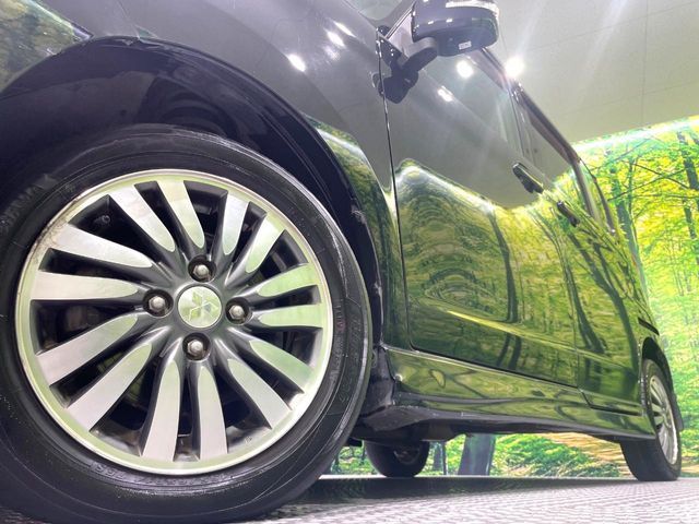 MITSUBISHI DELICA D:2 2WD 2011