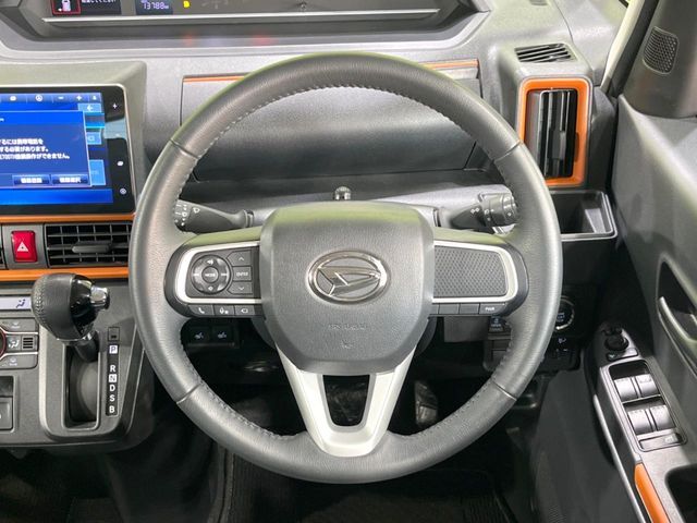 DAIHATSU TANTO FAN CROSS 2022