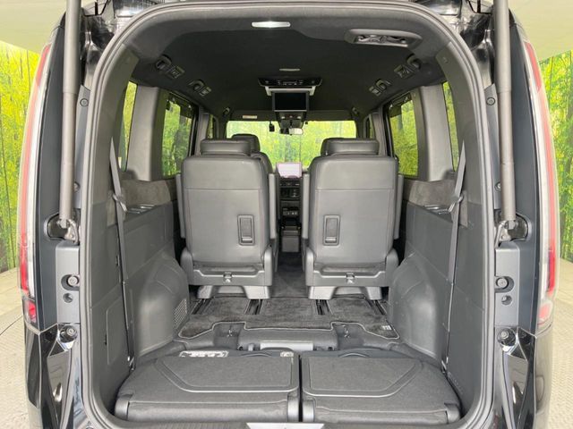 HONDA STEPWAGON e:HEV SPADA 2023